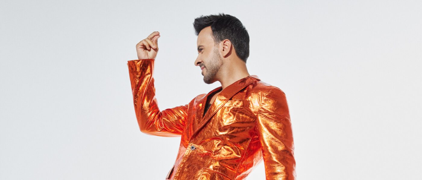 Artist headshot of Luis Fonsi for Universal Mardi Gras: International Flavors of Carnival.